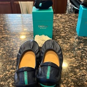 Tieks by gavrieli. Midnight blue special edition. Like new except bottoms.